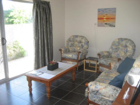Sue's Place, Bellara